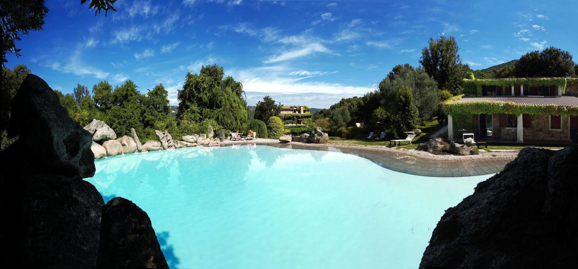 L'Agnata Di De Andre Boutique Hotel Tempio Pausania Kültér fotó